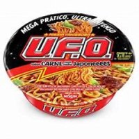 Cup Noodles Nissin Sabor Yakissoba Ufo Carne 97g